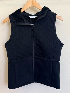 Great Northwest Clothing Company Black Quilted Hooded Women’s Vest Size Small